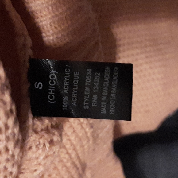 EUC light pink small thick knitted sweater open back lace up longsleeve textured - Picture 3 of 5